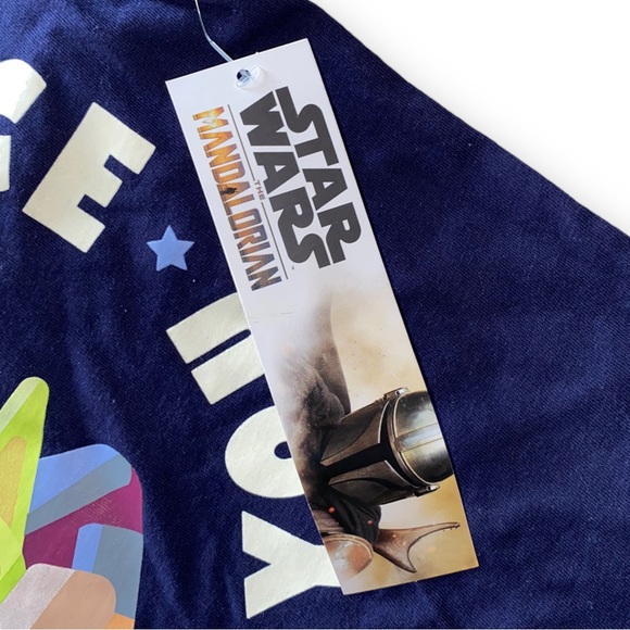 Disney Star Wars The Mandalorian The Child Grogu Graphic Tshirt Size Junior M - Picture 2 of 5